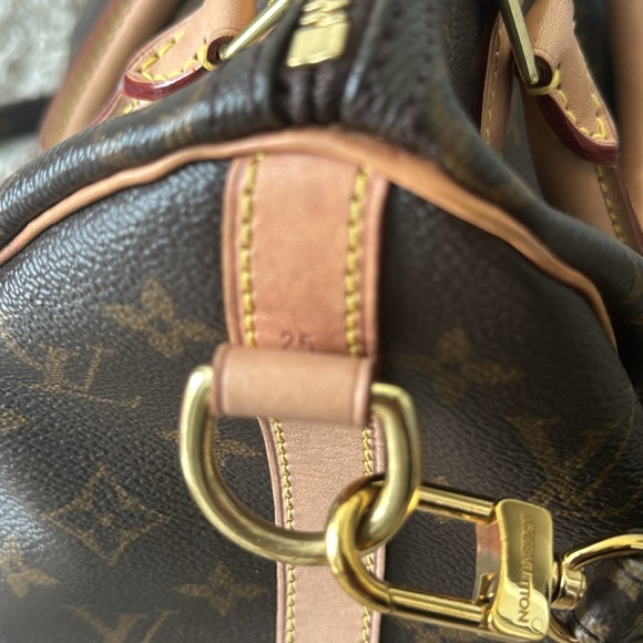 Louis Vuitton Speedy 25 Bandouliere Authentic Used - Picture 9 of 15